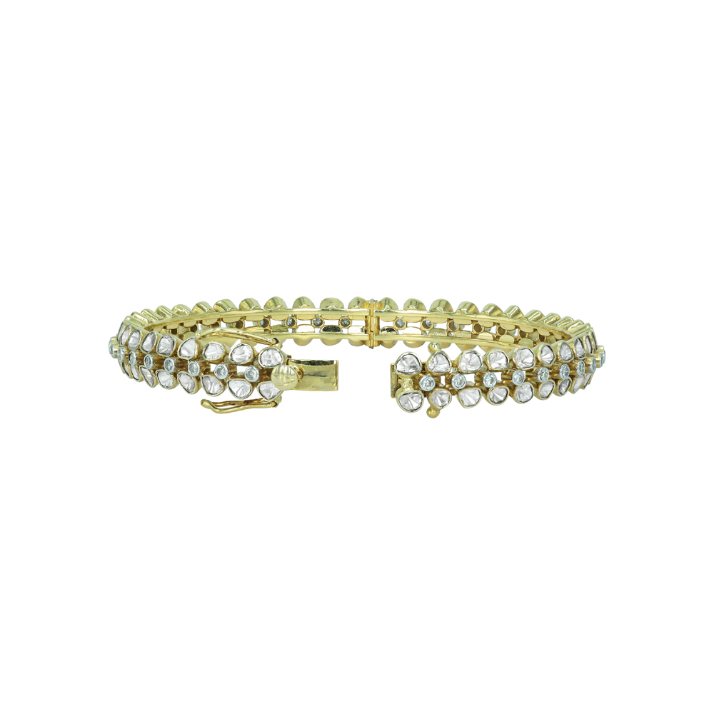 Bangle with Double Rows of Polkis in Opensetting Design
